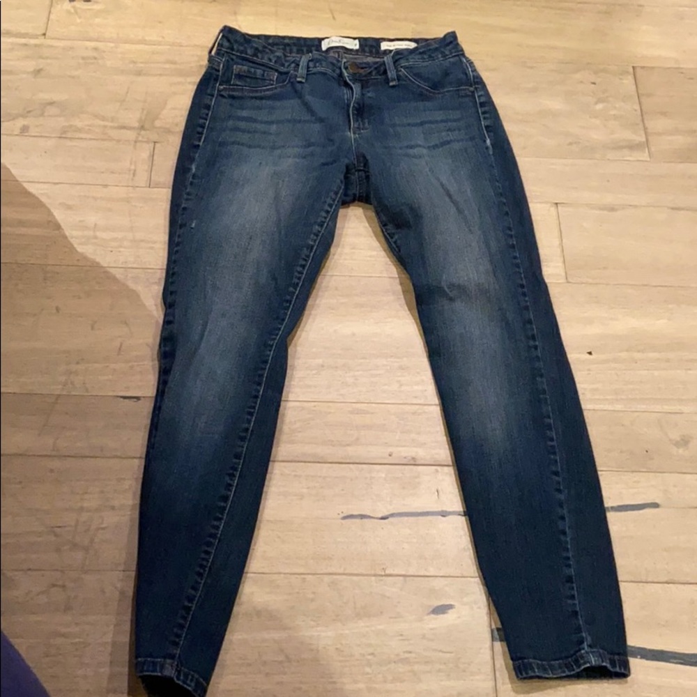 Jessica Simpson kiss me super skinny jeans